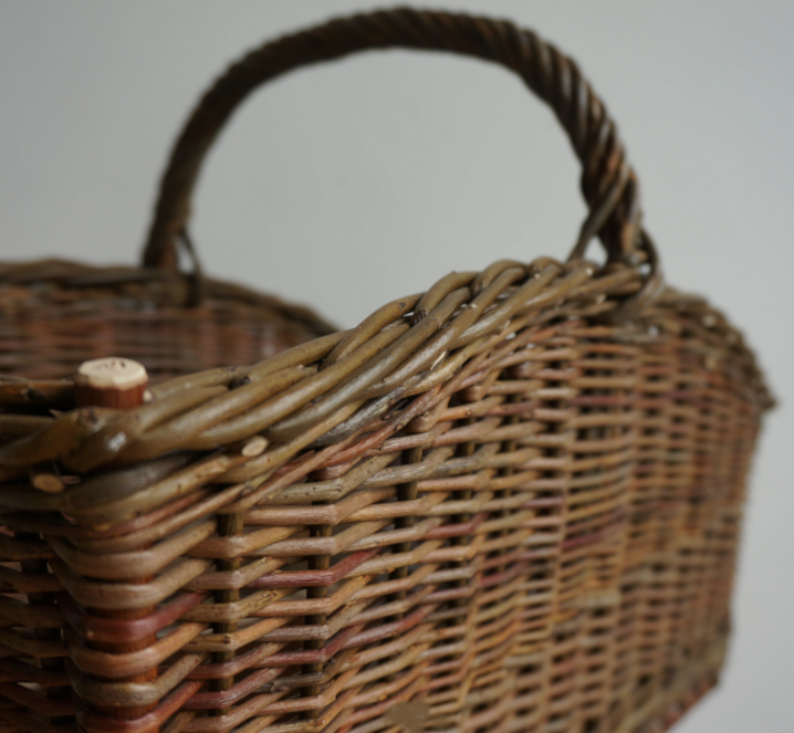 Détail panier zarzo en osier blanc - Les Liens Naturels - Atelier de Vannerie - Audrey Alvarez - Ladeuze - Belgique
